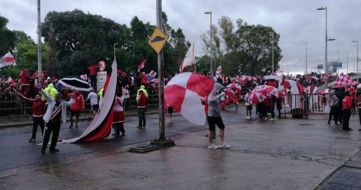 La Superfinal entre River y Boca se reprogramó para mañana tras la fuerte lluvia en Buenos Aires