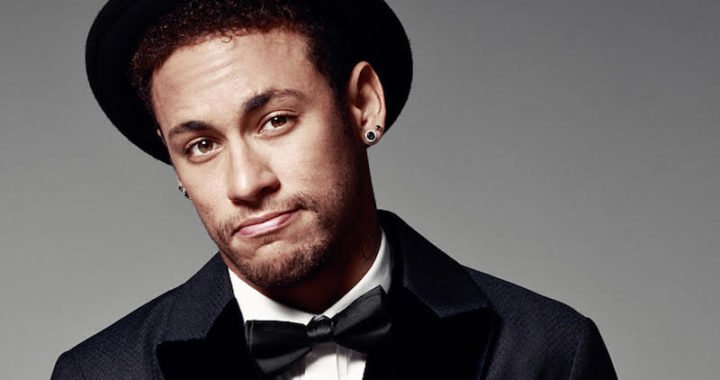 Neymar generó polémica en las redes al usar una chaqueta de los Yankees