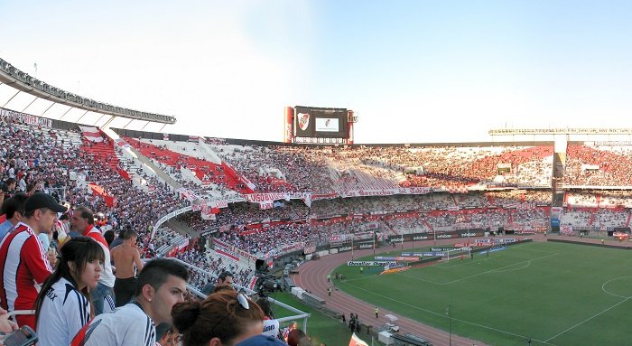 Se complicó el panorama para River Plate (Wikimedia)