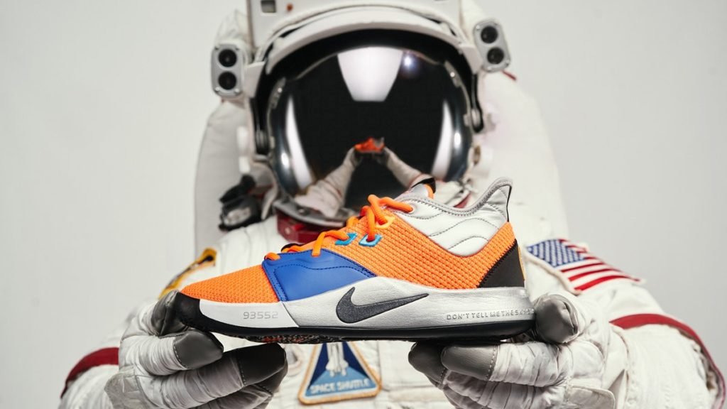 Los zapatos Nike PG 3 NASA llegan al mercado (Twitter Nike Basketball)