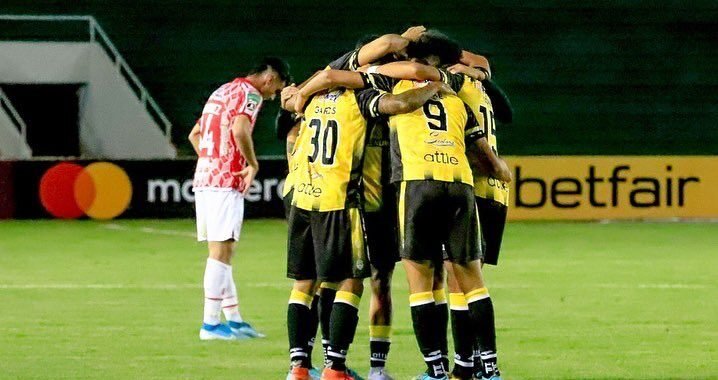 VIDEO: Gol de cancha a cancha del portero del Deportivo Táchira en Copa Libertadores