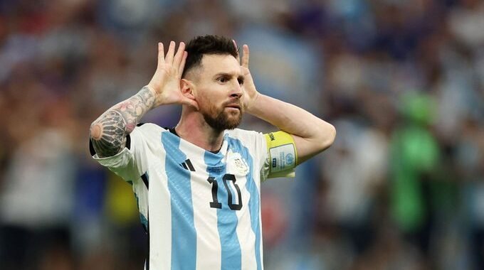 VIDEO: Messi retó a Weghorst: “¿Qué mirás, bobo? Andá para allá”