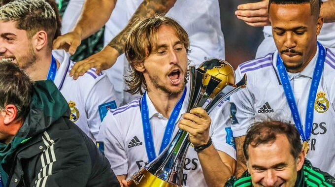 Luka Modric da una paso más para retirarse en el Real Madrid