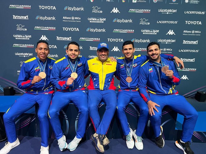 El equipo de espada masculino que representará a Venezuela en la esgrima de los Juegos Olímpicos París 2024.