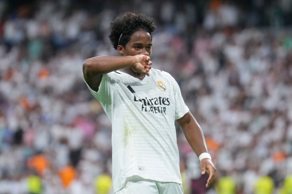 Endrick celebrando su anotación este domingo en el Santiago Bernabéu.