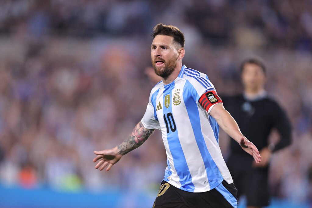 Lionel Messi fue la gran figura de la goleada de Argentina ante Bolivia en Buenos Aires.